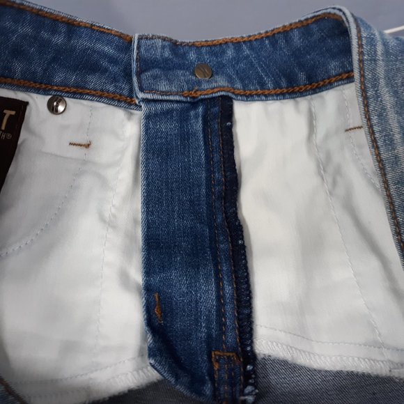 Kut from the Kloth Women's Ankle Skinny Jeans Size 6 Light Wash Distressed Denim - Picture 9 of 12